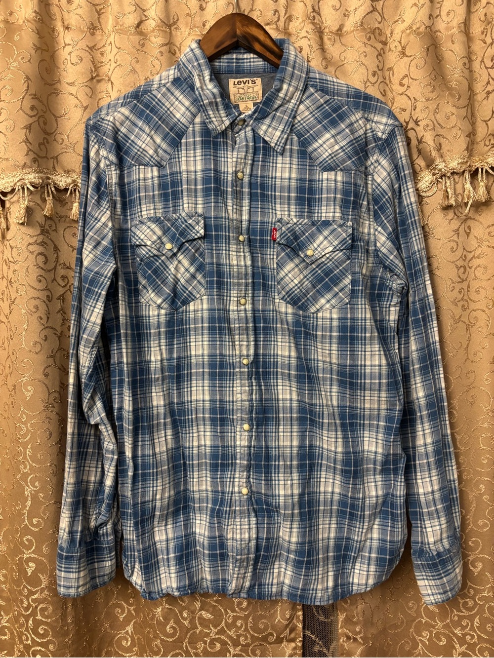 Vintage Levi's Blue and White Plaid Western Sawtooth Pearl Snap Shirt- Large